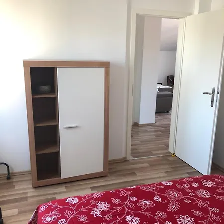 Apartament Family With Pool Close To Sea